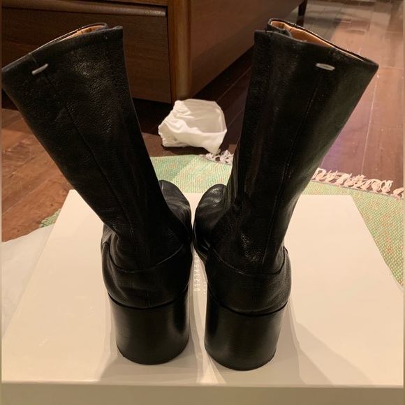 Maison Margiela - Tabi - Size 39.5 - Black Leather Ankle Boots - Picture 9 of 14